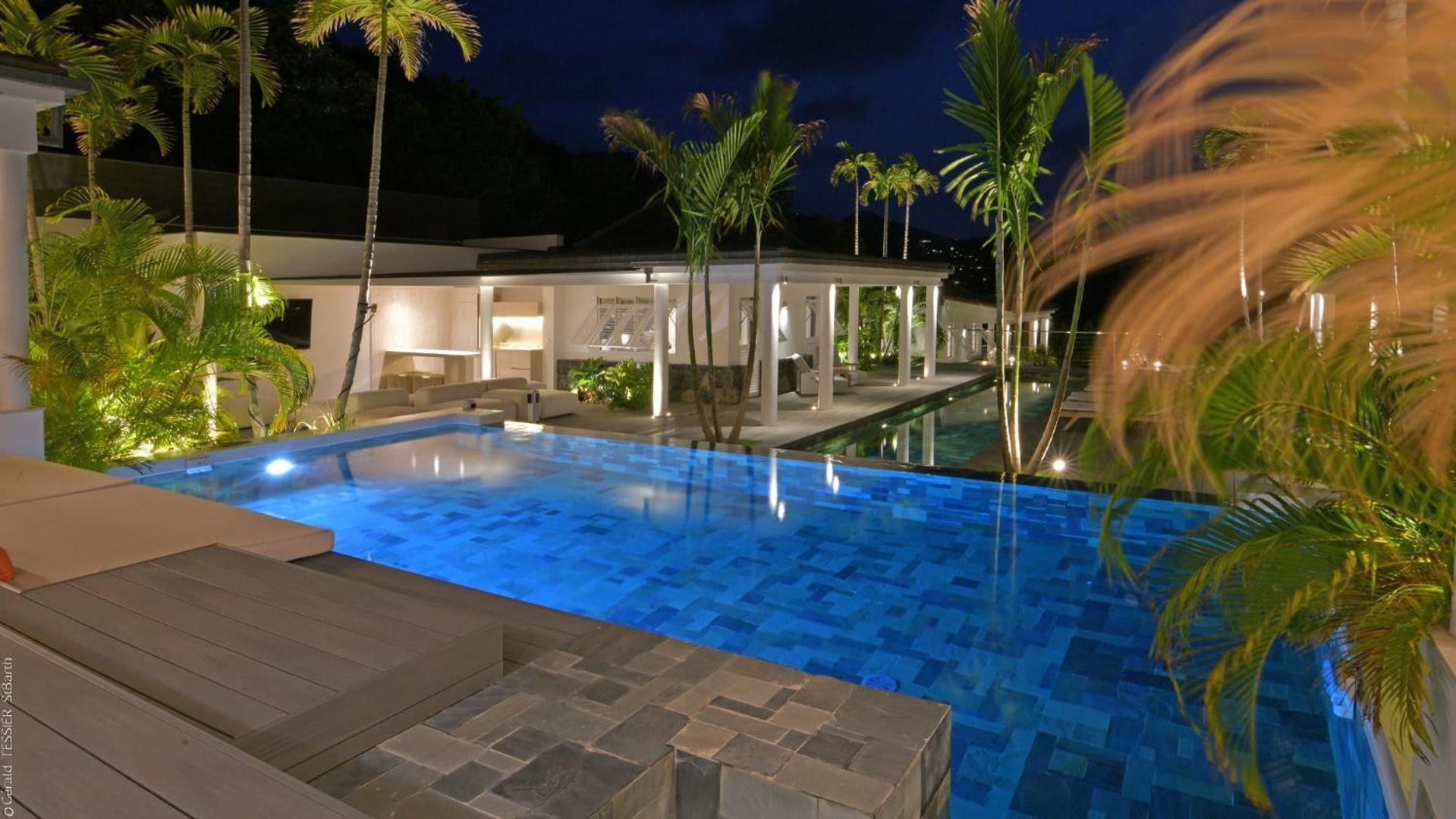 Modern Villa With Two Swimming Pools Petit Cul-de-Sac المظهر الخارجي الصورة